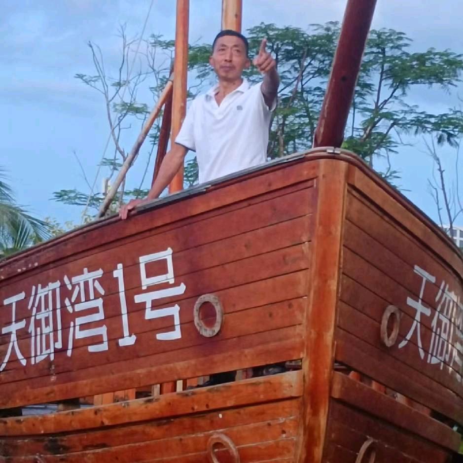 老张（专接砌筑工程）