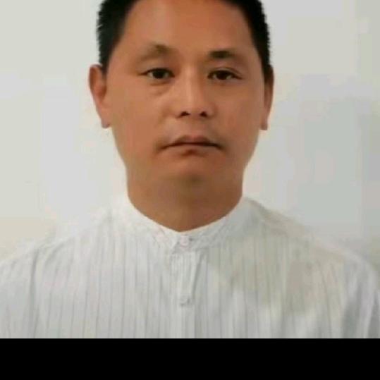 山河拱手，为君一笑