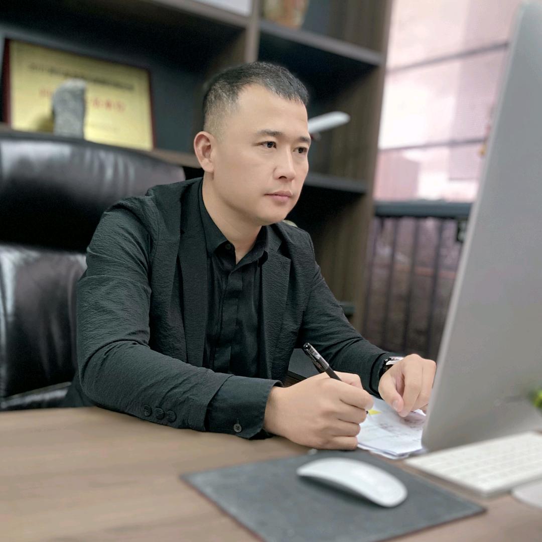 猪穆朗嘛疯 ☀☀ 雅住酒店  老朱