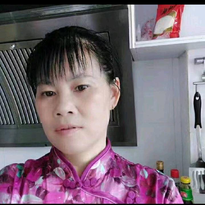开荒保洁，专业擦玻璃，精1细保洁，收纳