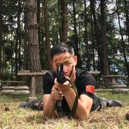 隔壁老王卖机床