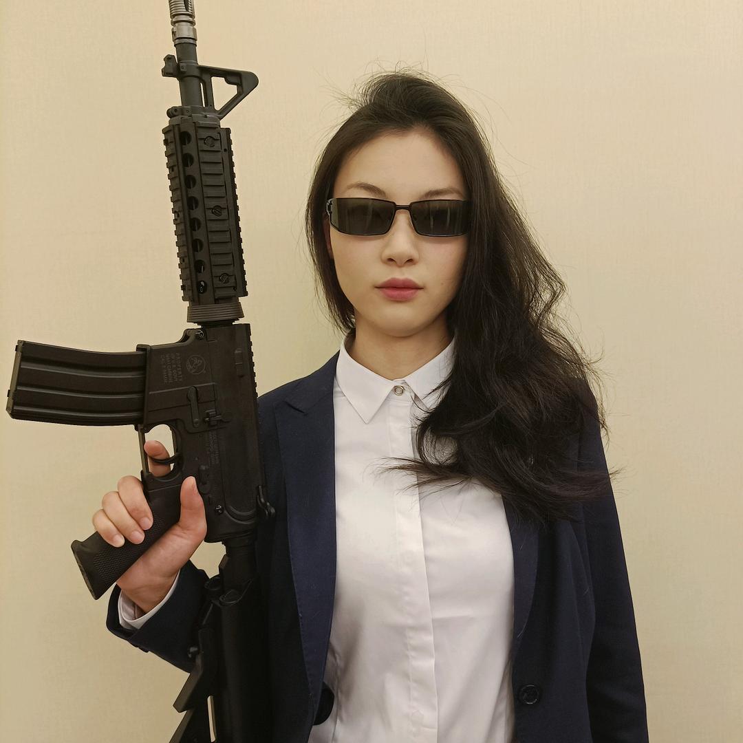 合房挖掘机