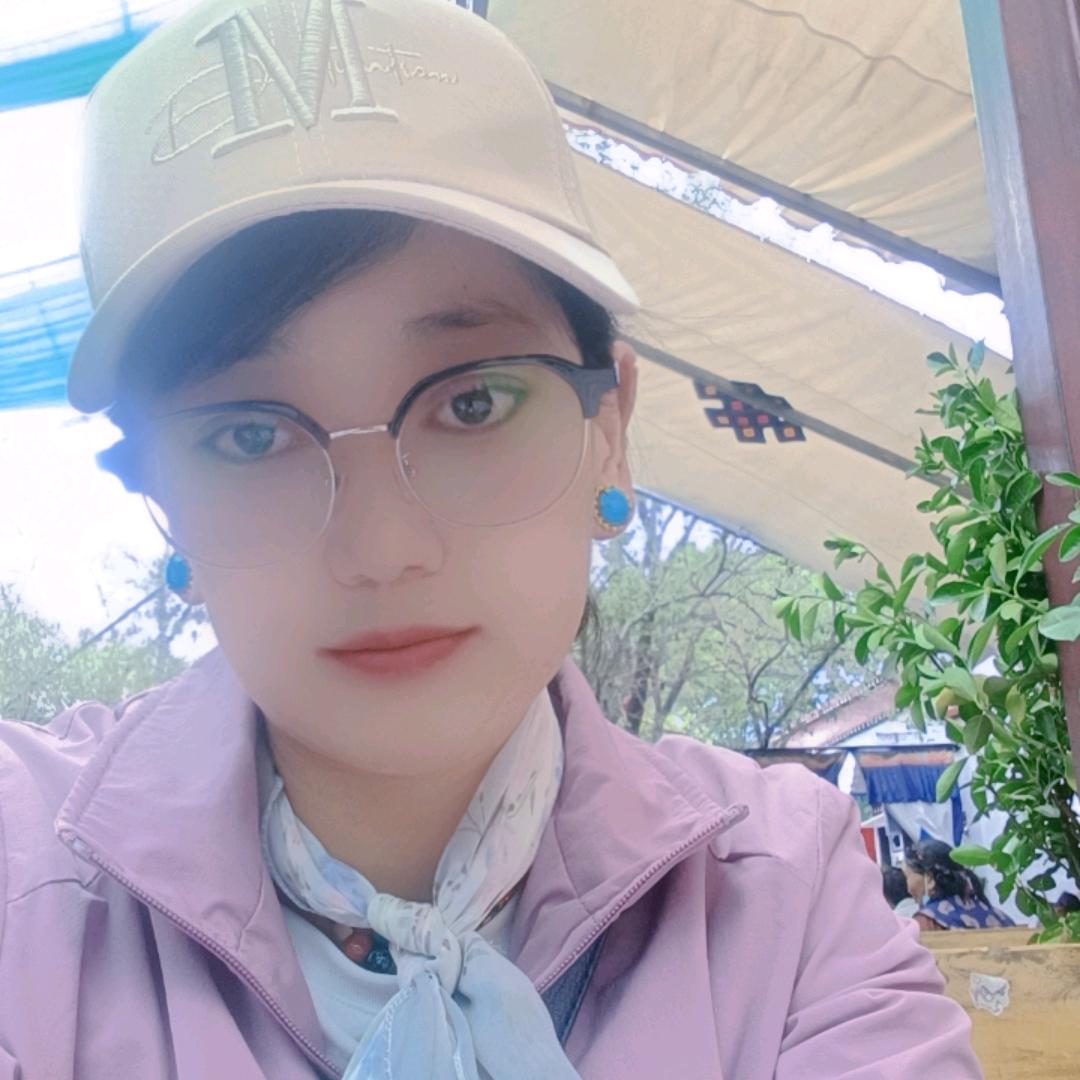 西藏姑娘