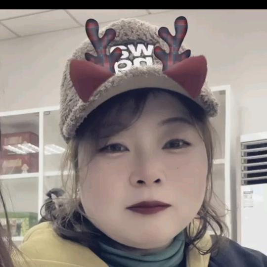 错爱伤痛的心，永远封心忕佪。