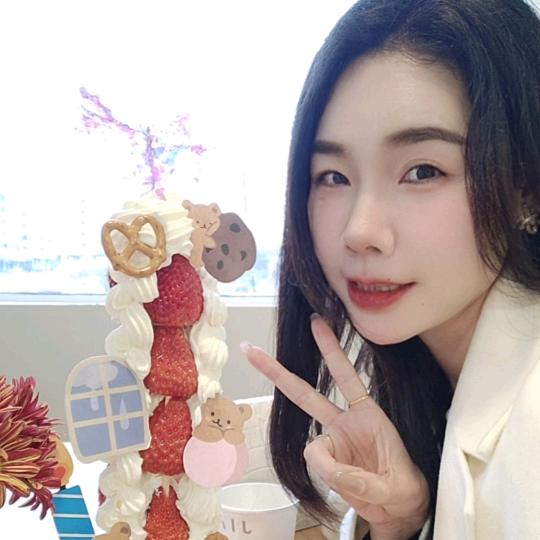 白骨精娜娜(吃喝玩乐商家推广私）