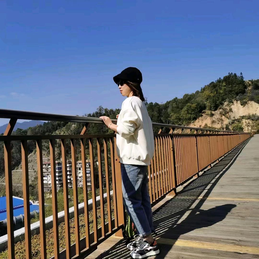 笑敬◔.̮◔✧过往