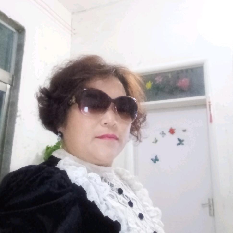 酸甜苦辣的黑衣嫂子！