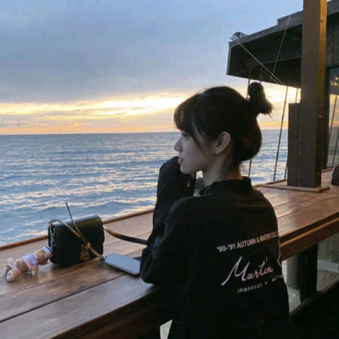 @左辞头像