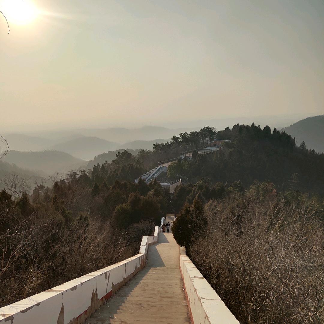 許沵、㈠世不离づ