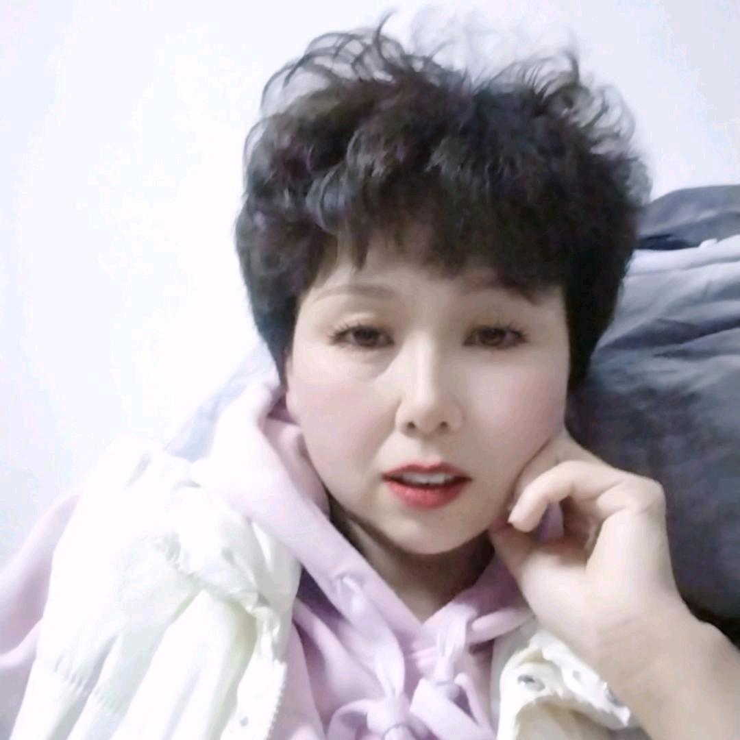 官厂镇商业街小粉艺家纺