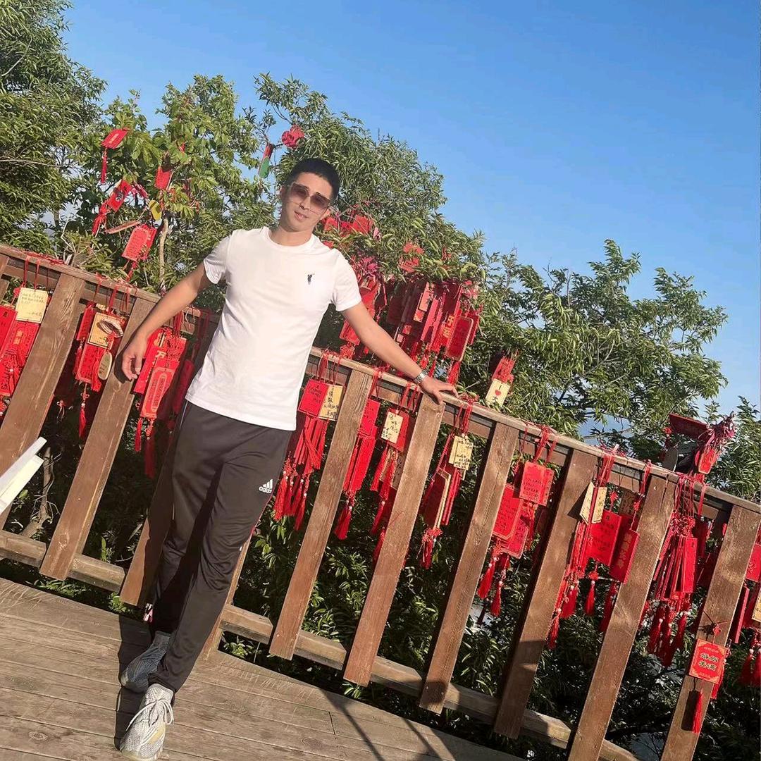 户外 阿杜