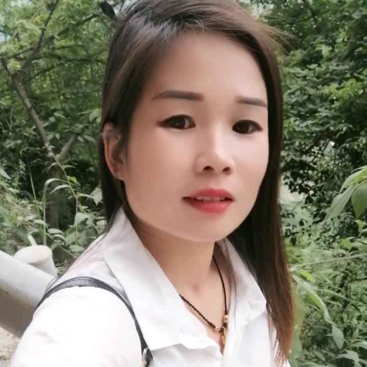 隔窗听雨