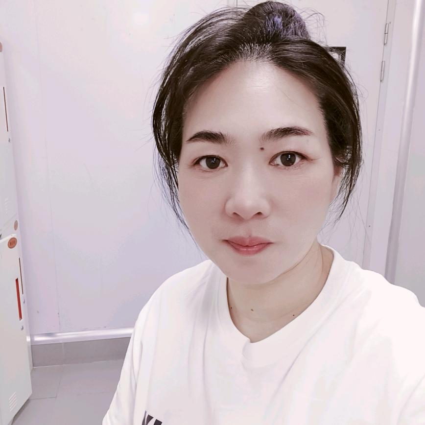 @✨月🌹
