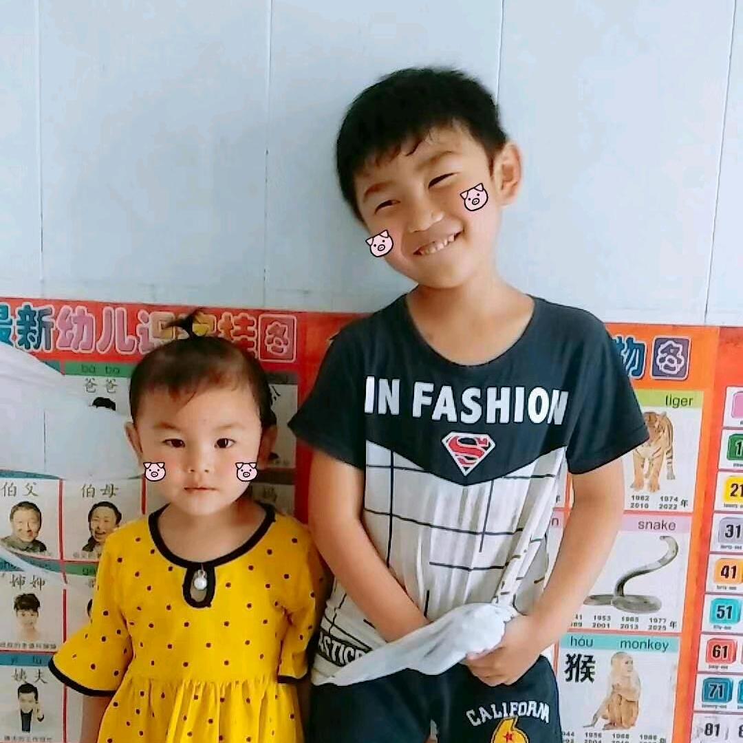 星宝张恒星和奶奶