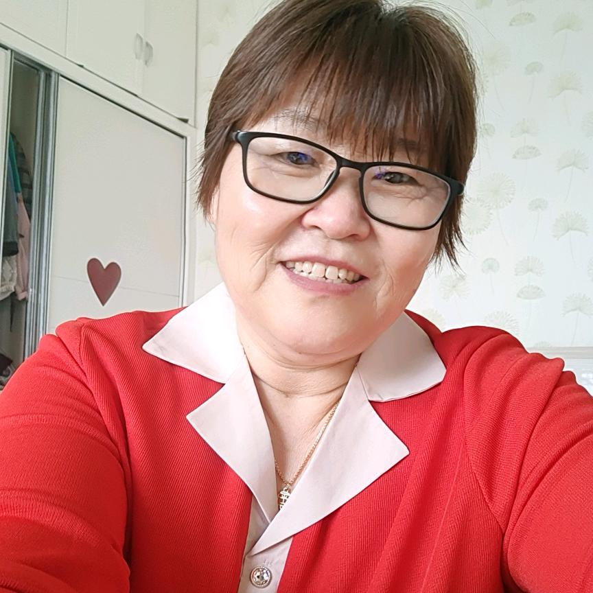 🍀幸福嘚老太太🌻