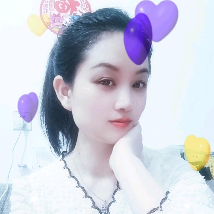 刘菇娘(๑• . •๑)