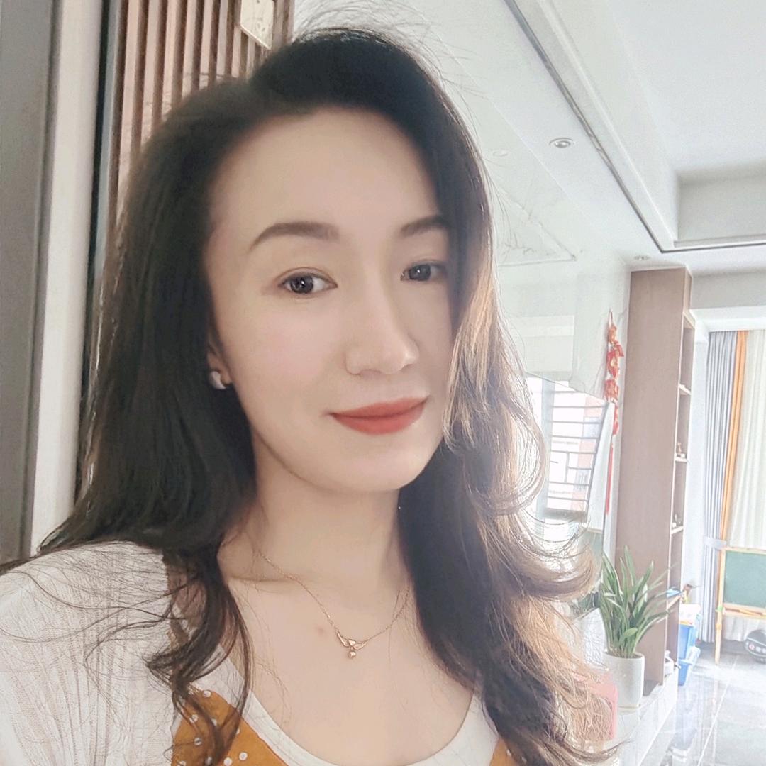 吴沛翎（小怡家当归蛋铺）