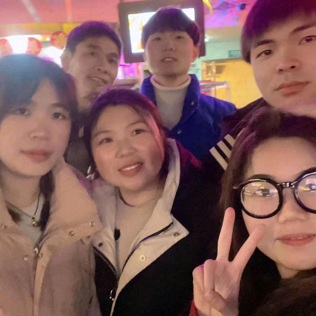 为了生活继续努力