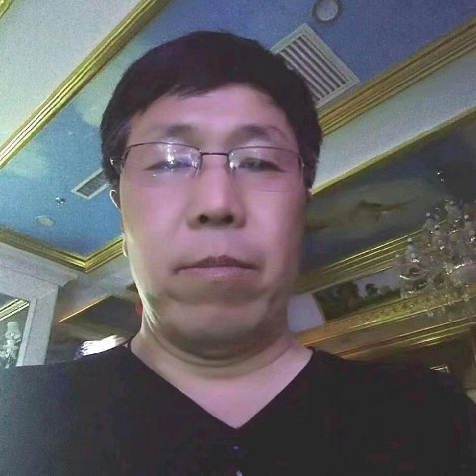 东北人。老梁作品。