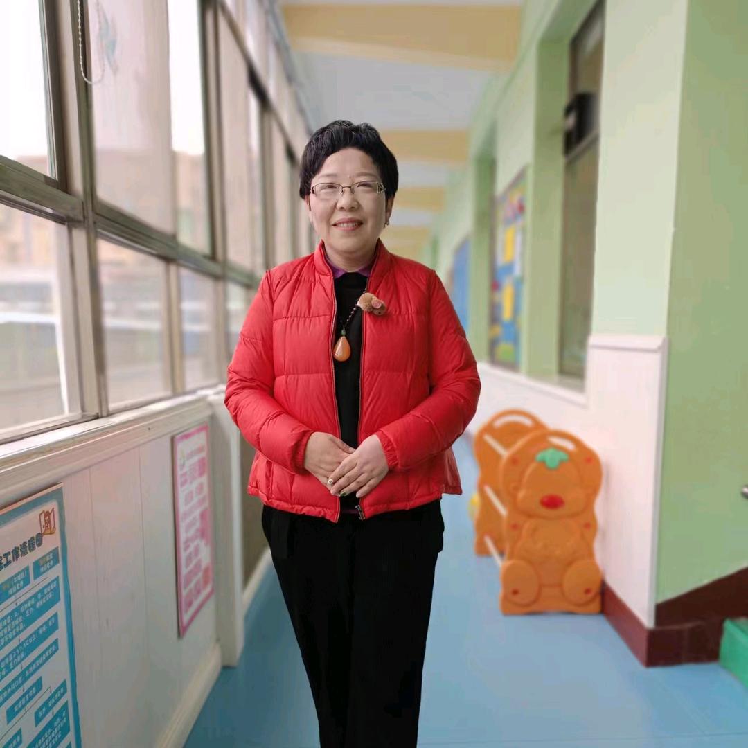 铁山育才幼儿园邓园长