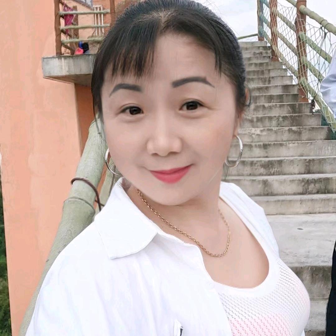装修涂料工桂女子