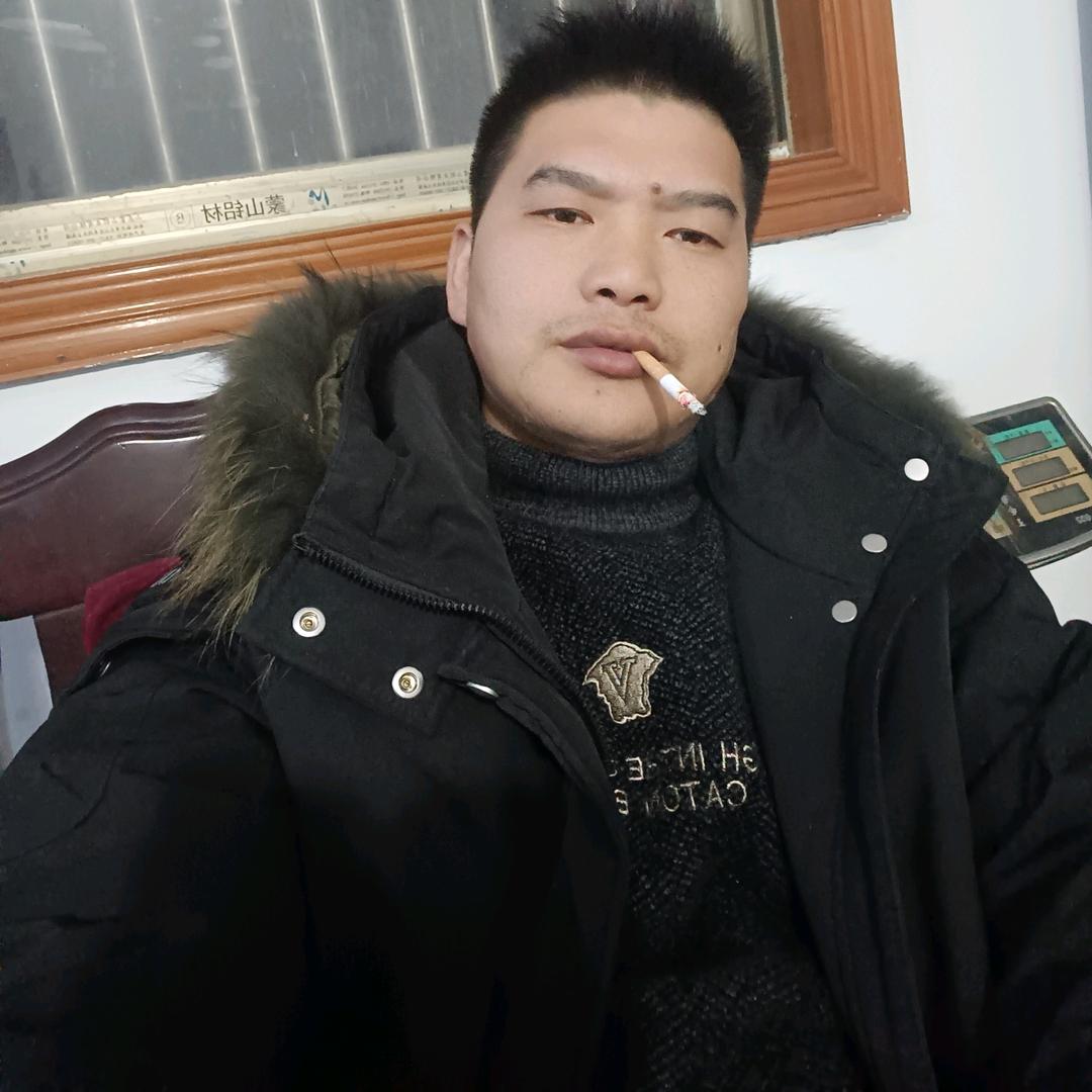 安装中空门淋浴房沈剑