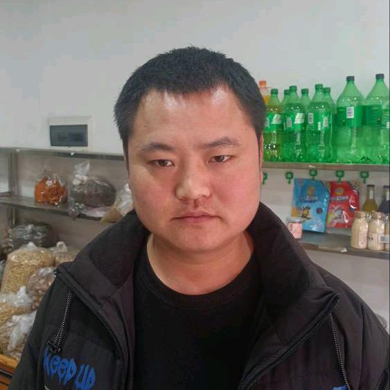 双双炒货水果批发