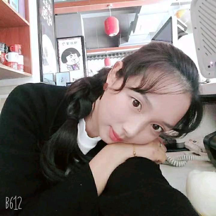 .笨小甲🌸H.Juan