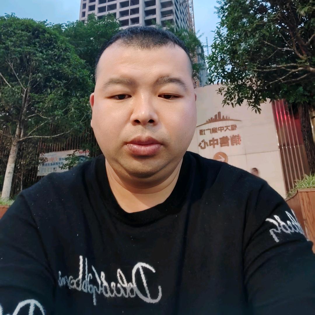 句号先森。。。