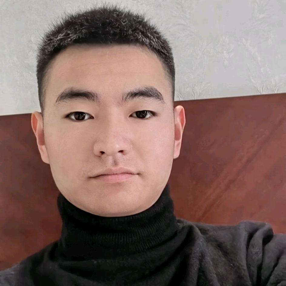 开吊车的小张