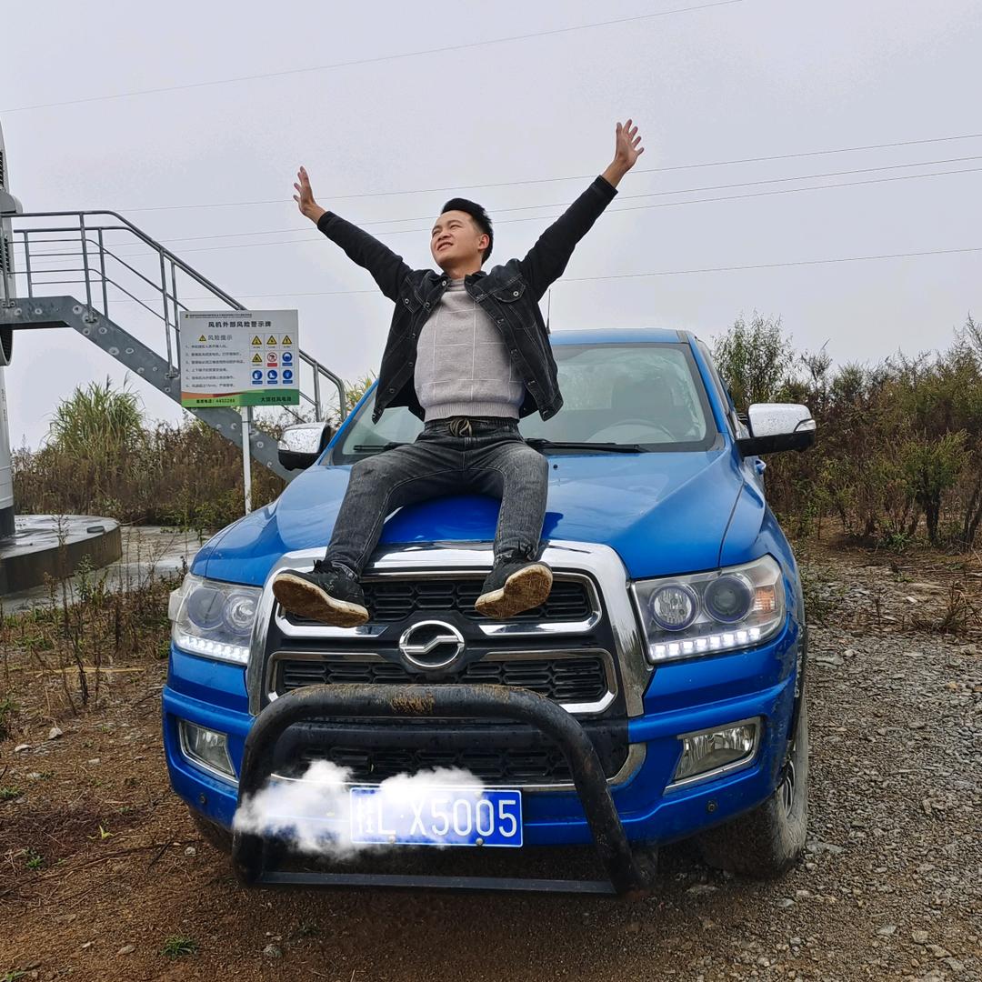 册亨县冗渡小石二手车销售店官方账号