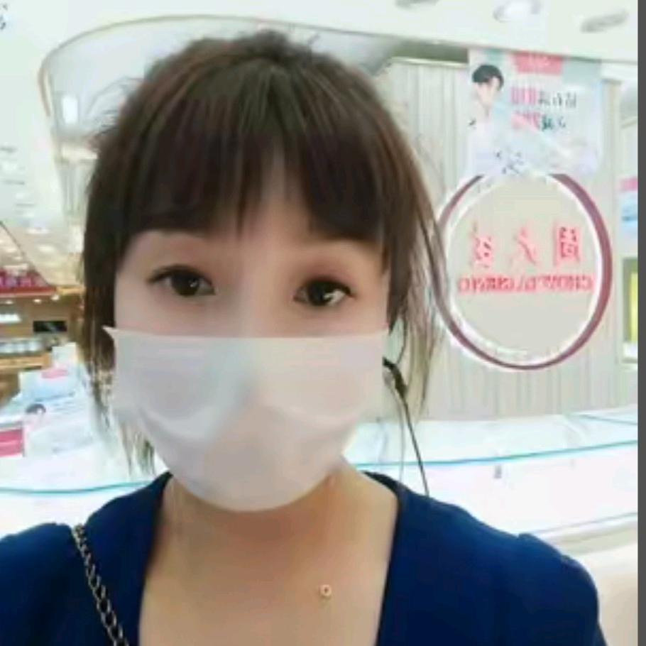 卖珠宝的晓旭