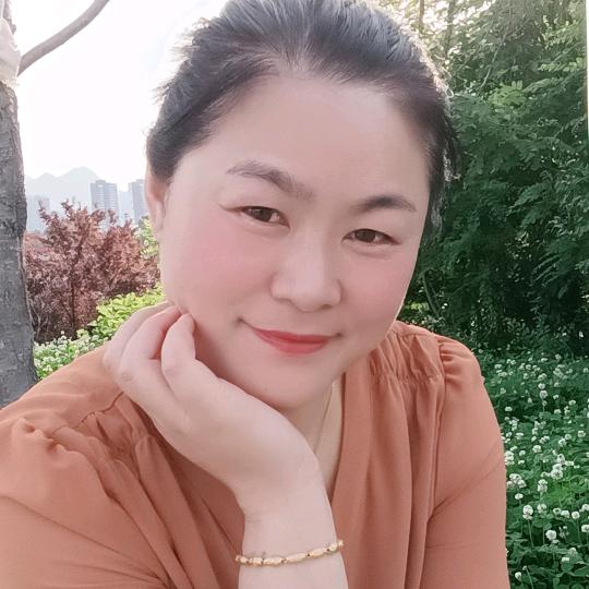 群姐爬行