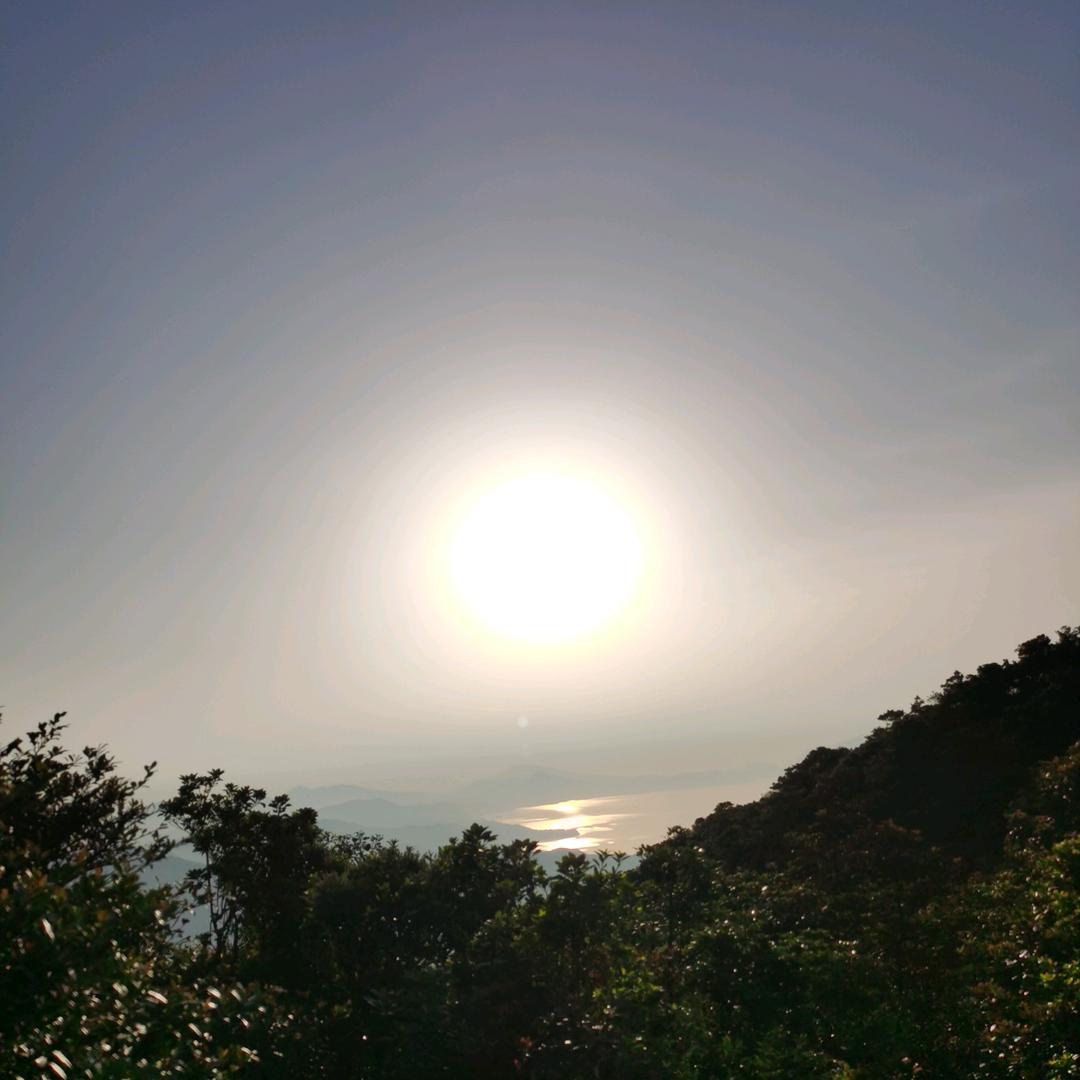 裕(坝光海月创意营地)