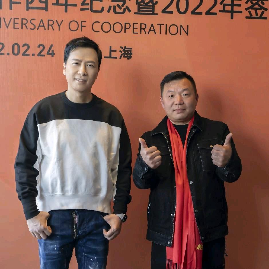 立马电动车(劳动路旗舰店)