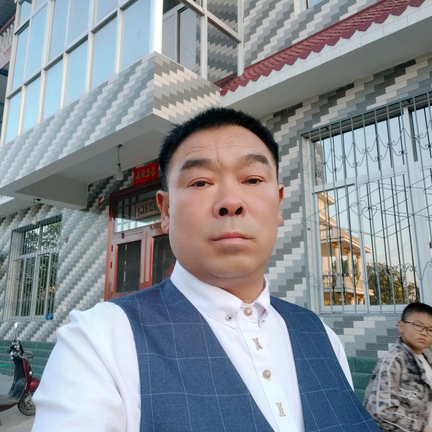 杨申成
