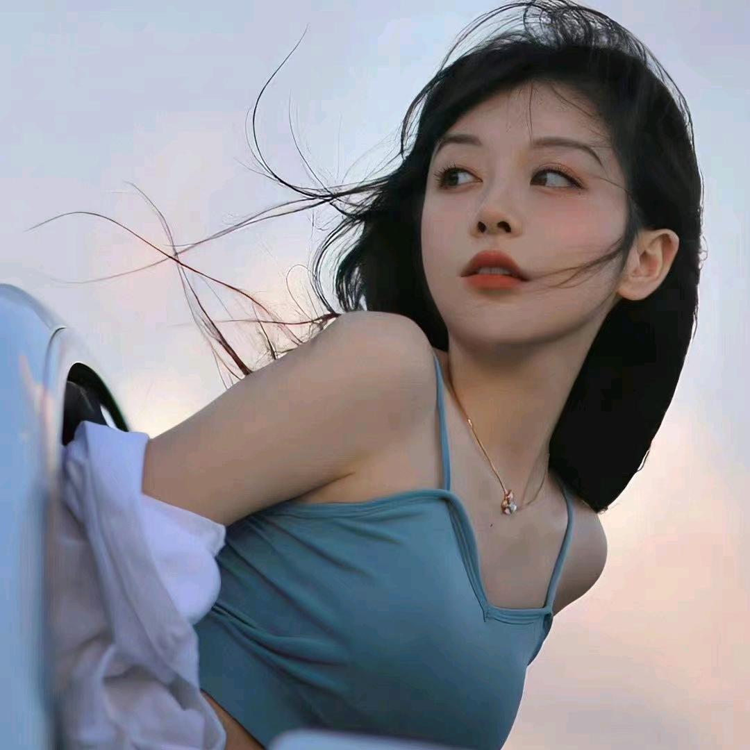 小苏@( ｡• 👅 •｡｀)