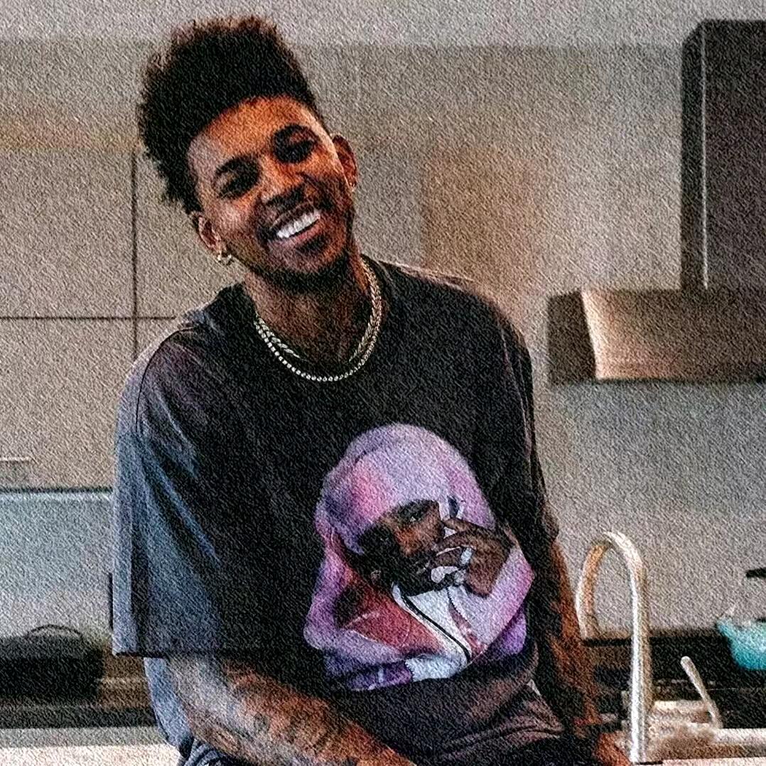 去码头整点薯条🍟