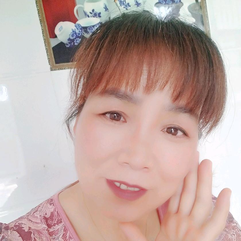 冰心闪闪