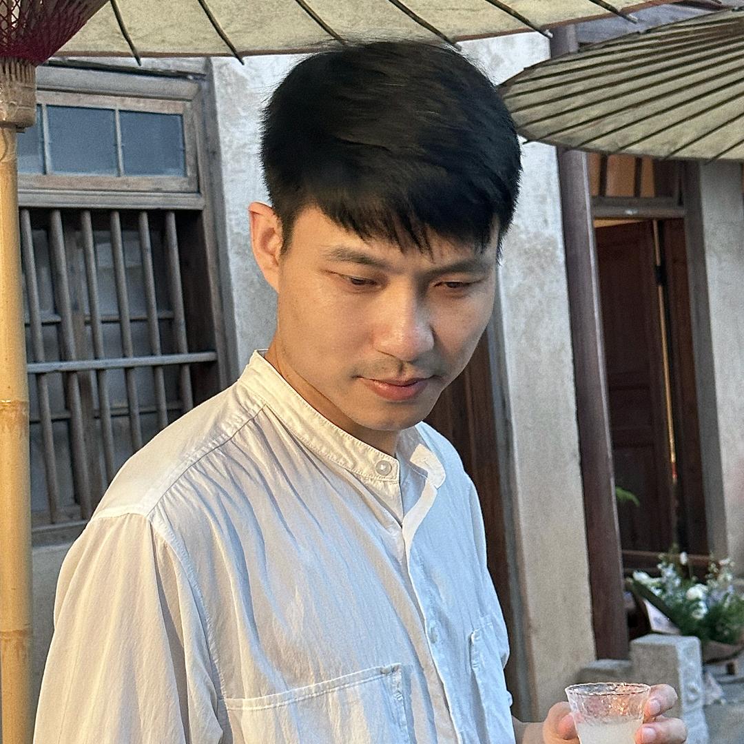 郁孤先生