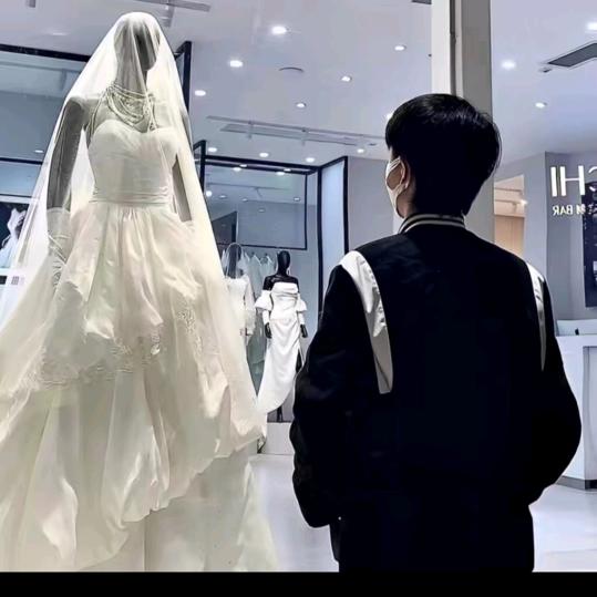 是微风呀