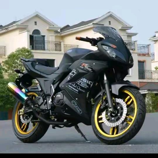 临汾摩托本一天（时校长）