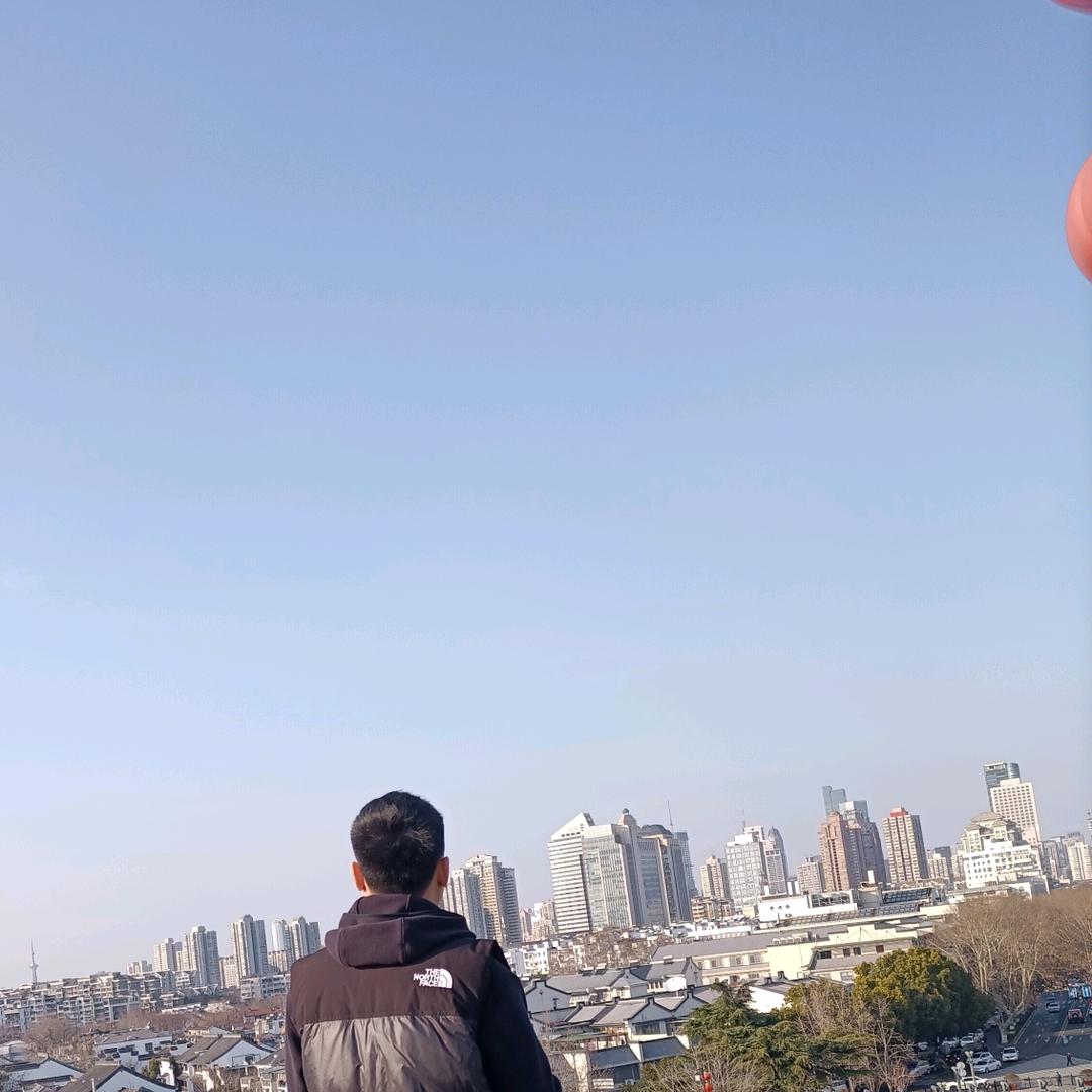 偶尔。