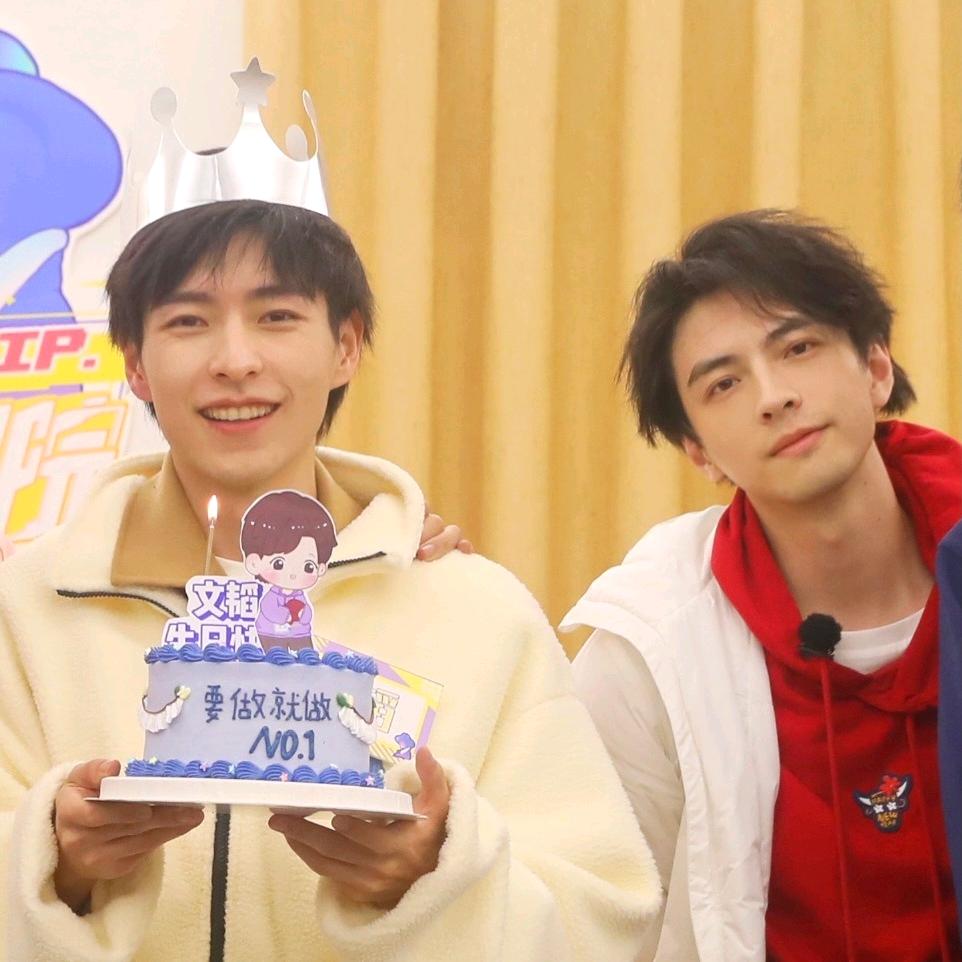 山随平野尽