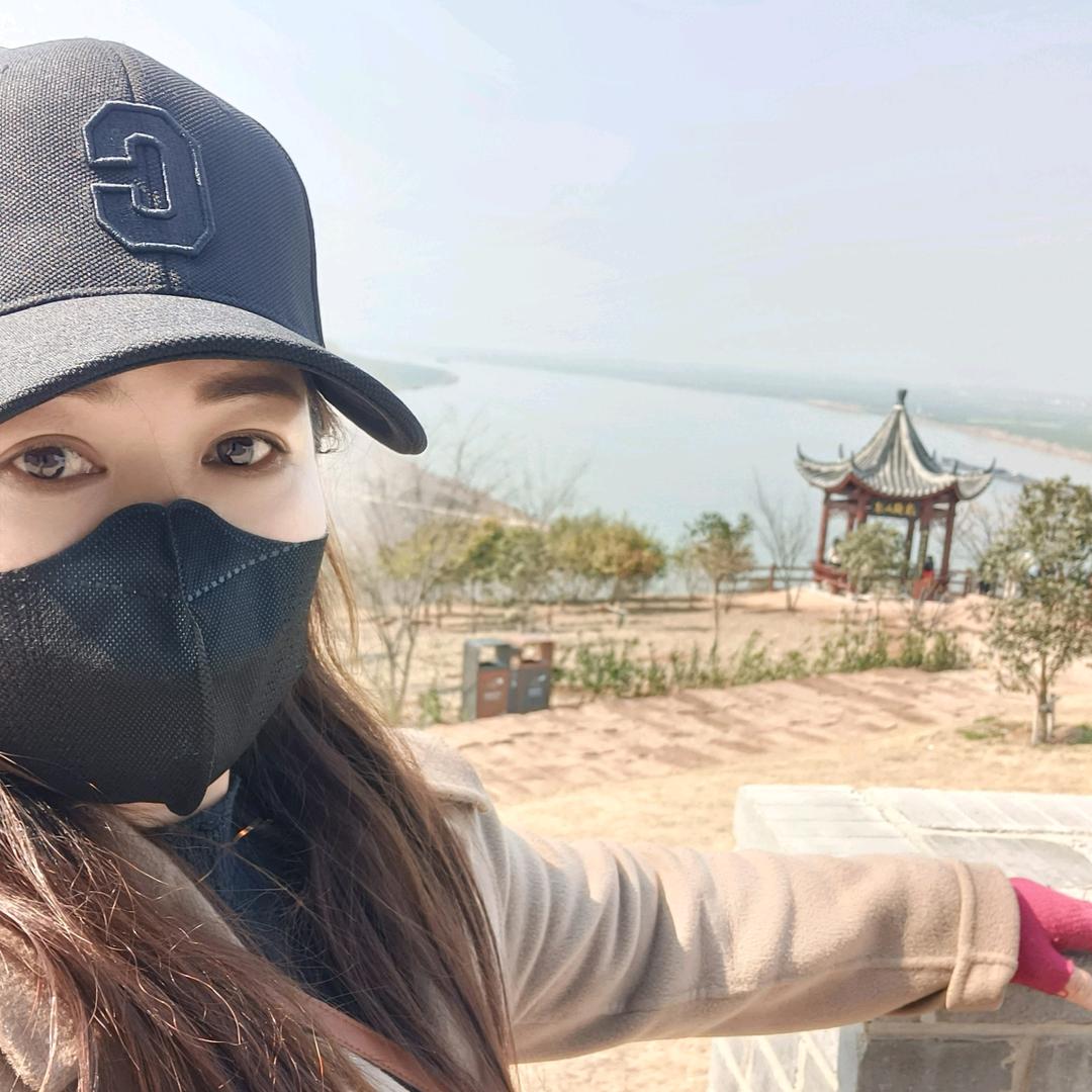 五河🌈 虹城房产.  君子兰