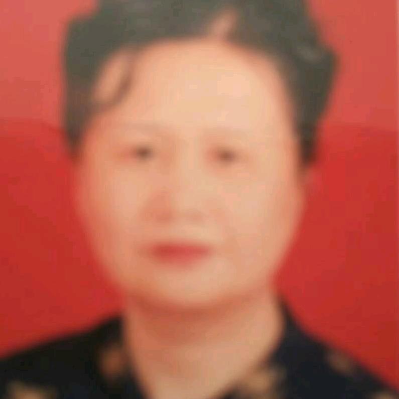 梁伯英: