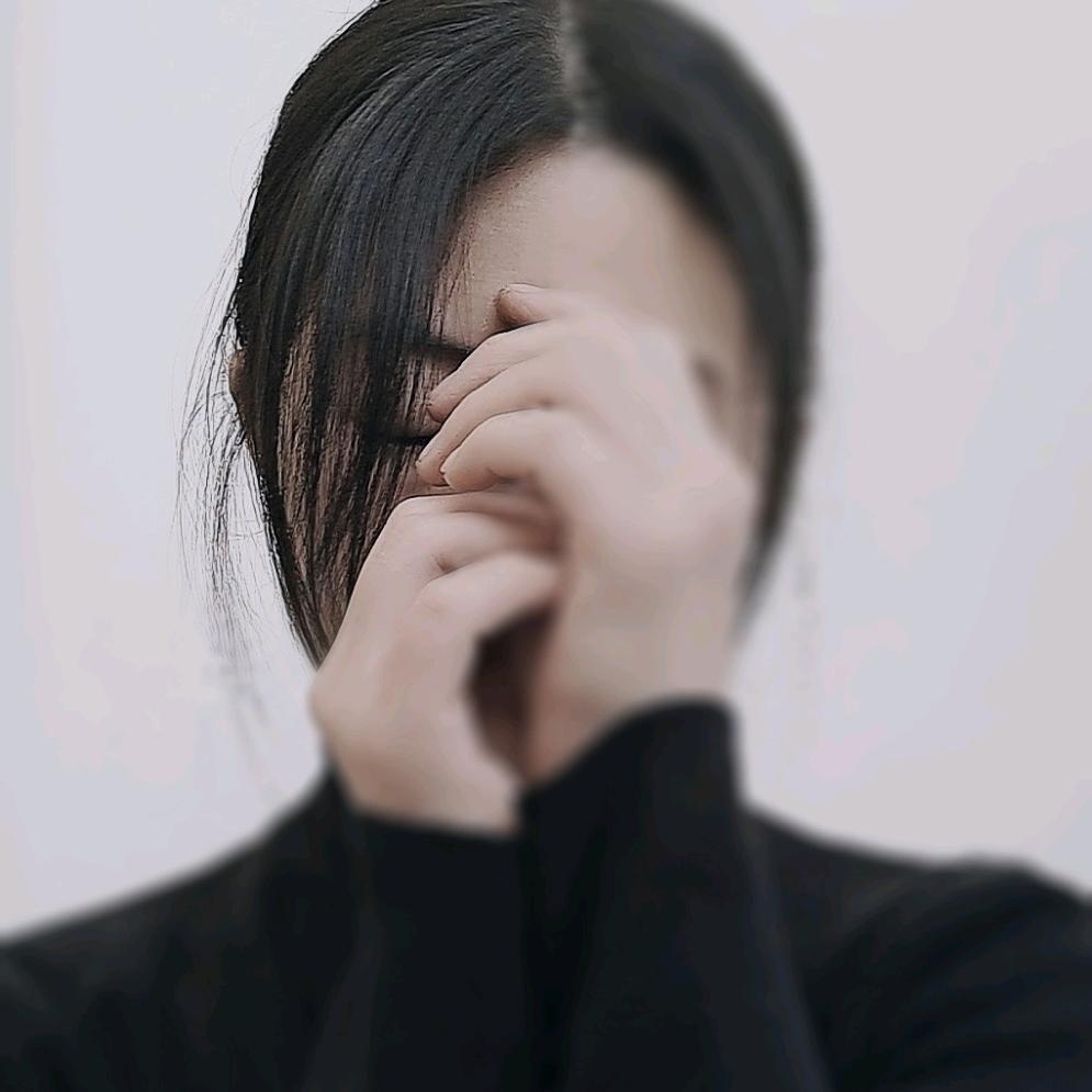 招摇的女魔头