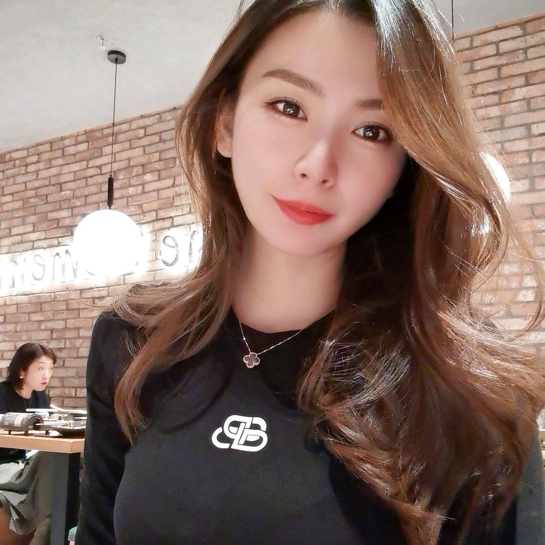 😘是迷离阿ぅ、