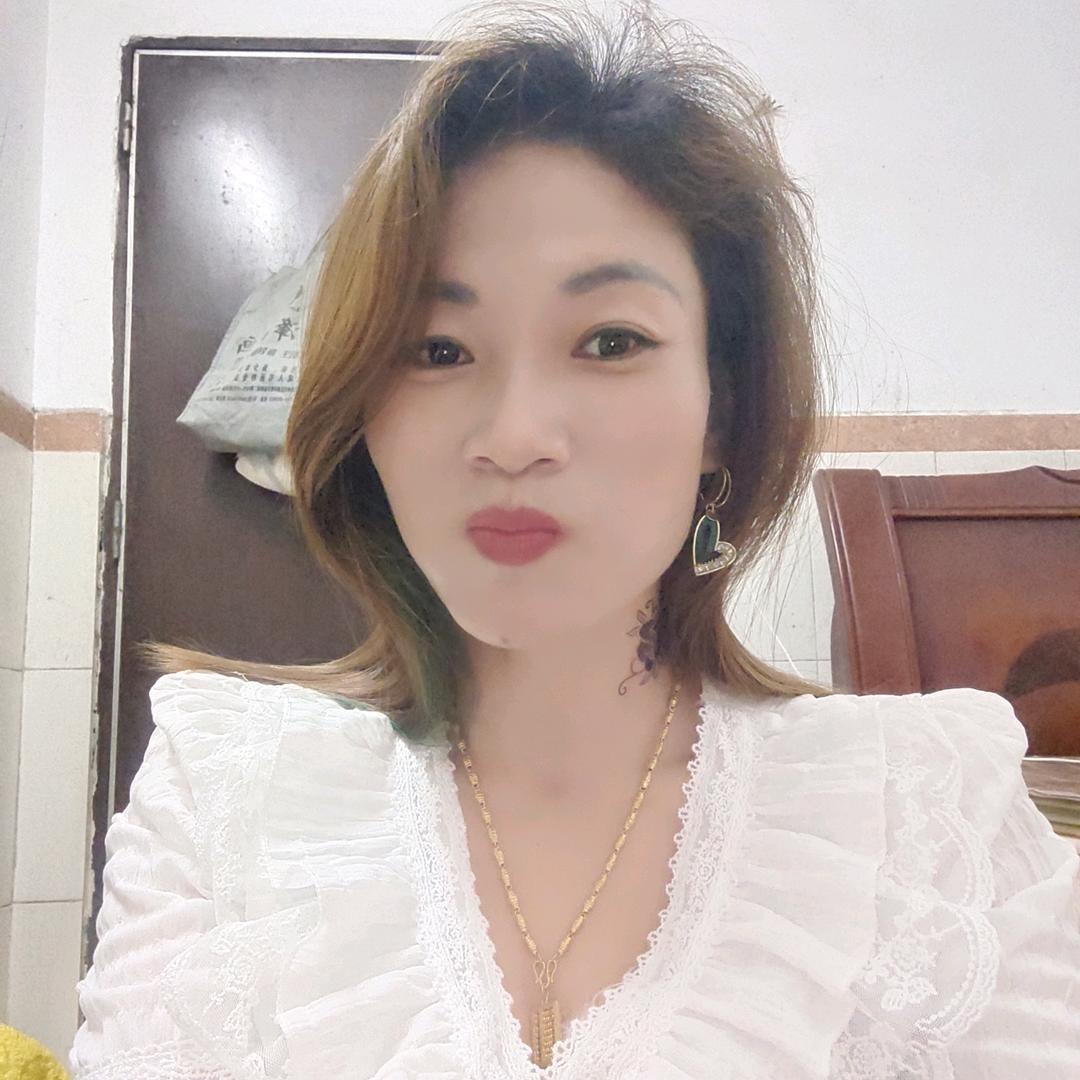 黄影丽