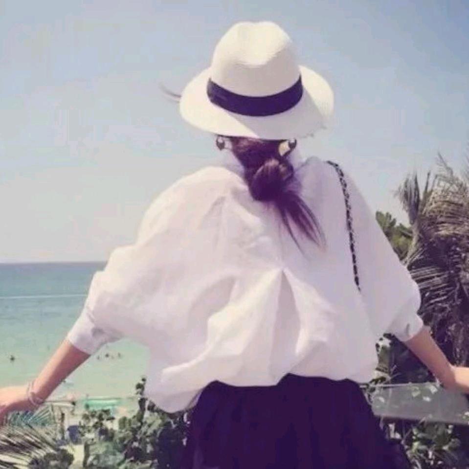 ヾ佪眸---笑ノﾟ